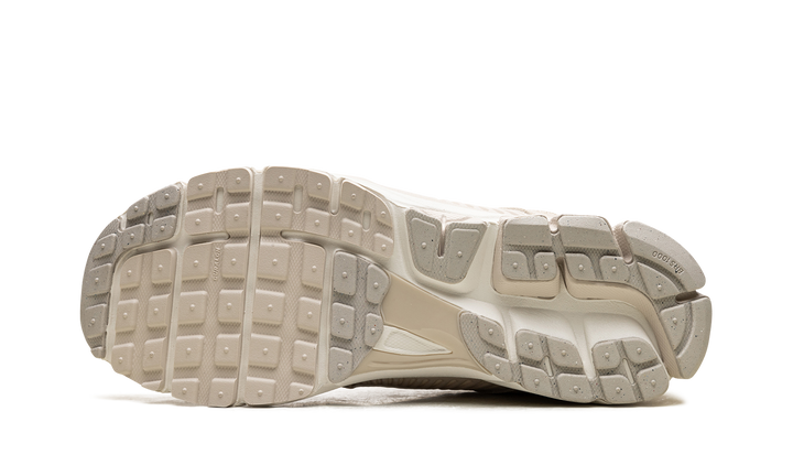 NIKE ZOOM VOMERO 5 LIGHT OREWOOD BROWN