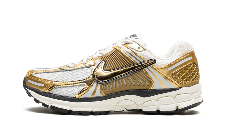 NIKE ZOOM VOMERO 5 METALLIC GOLD WOMENS