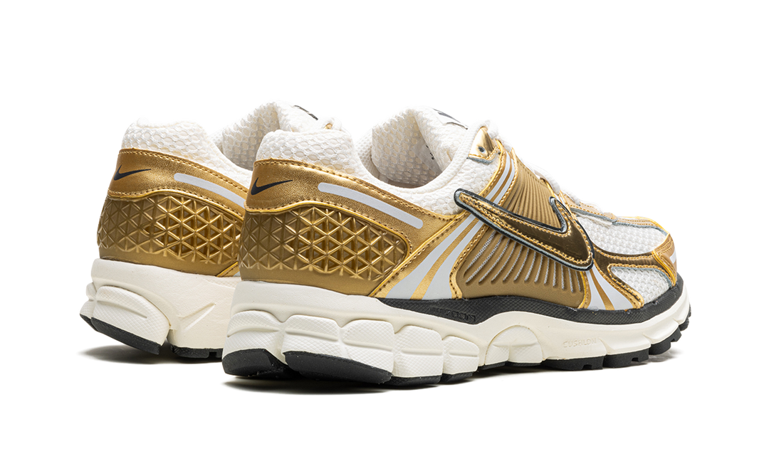 NIKE ZOOM VOMERO 5 METALLIC GOLD WOMENS