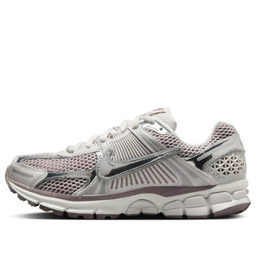 NIKE ZOOM VOMERO 5 METALLIC SILVER PLATINUM VIOLET (WOMEN'S) — Stock