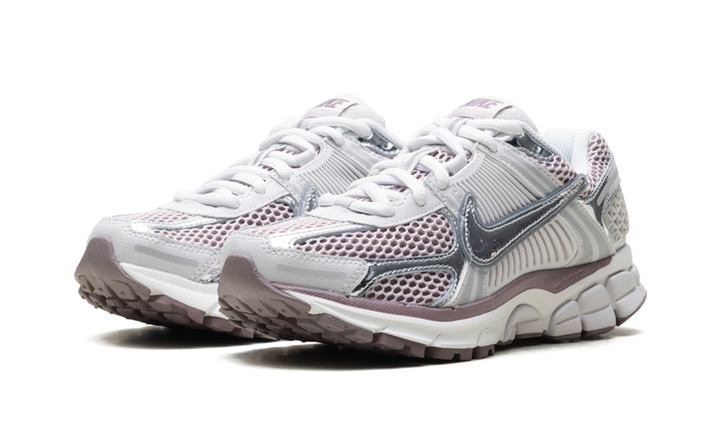 NIKE ZOOM VOMERO 5 METALLIC SILVER PLATINUM VIOLET (WOMEN&