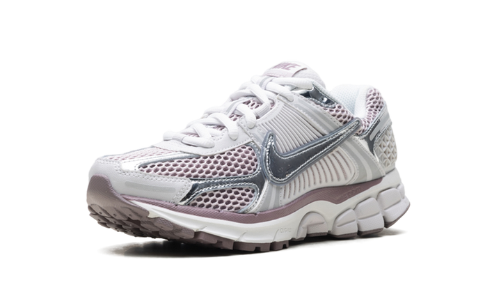 NIKE ZOOM VOMERO 5 METALLIC SILVER PLATINUM VIOLET (WOMEN&
