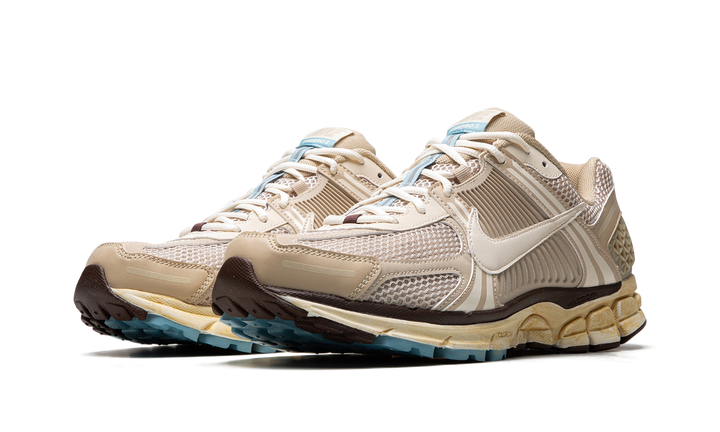 NIKE ZOOM VOMERO 5 OATMEAL — Stock 