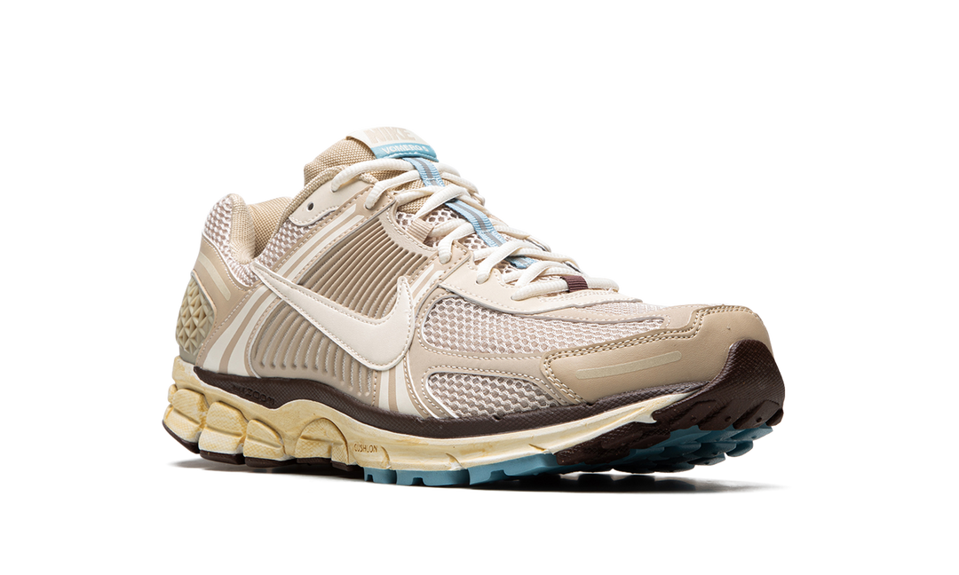 NIKE ZOOM VOMERO 5 OATMEAL — Stock 