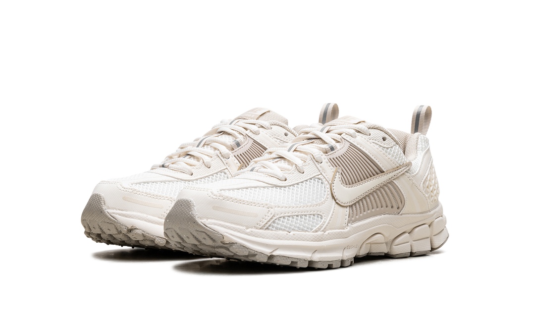 NIKE ZOOM VOMERO 5 PALE IVORY GS