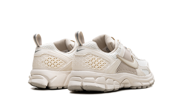 NIKE ZOOM VOMERO 5 PALE IVORY GS — Stock