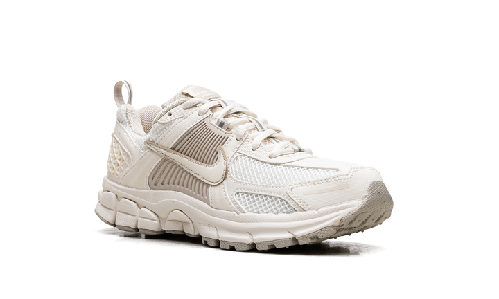 NIKE ZOOM VOMERO 5 PALE IVORY GS