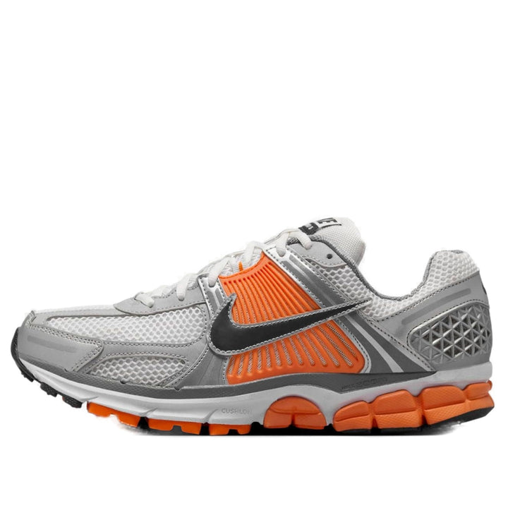 NIKE ZOOM VOMERO 5 PLATINUM TINT SAFETY ORANGE — Stock 