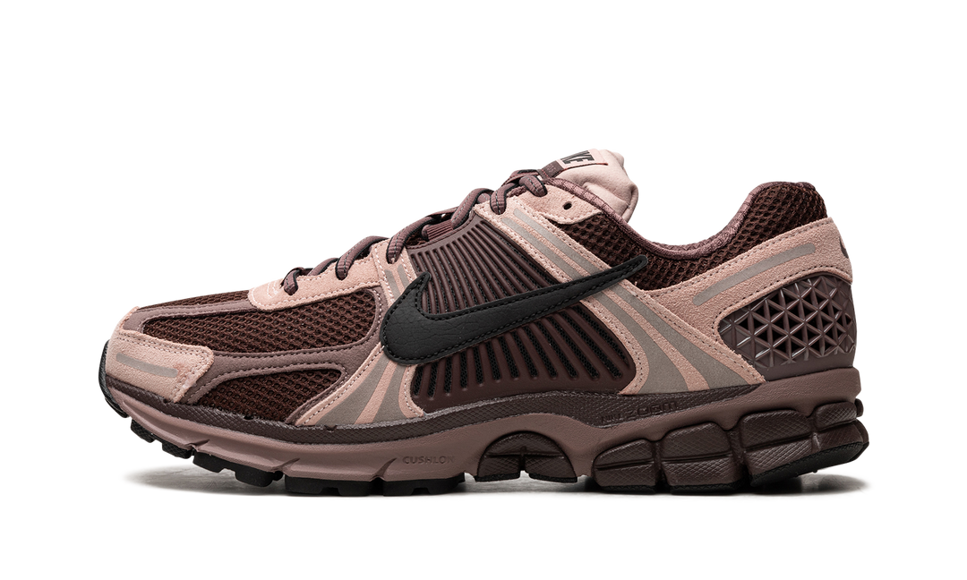 NIKE ZOOM VOMERO 5 PLUM ECLIPSE (WOMEN&