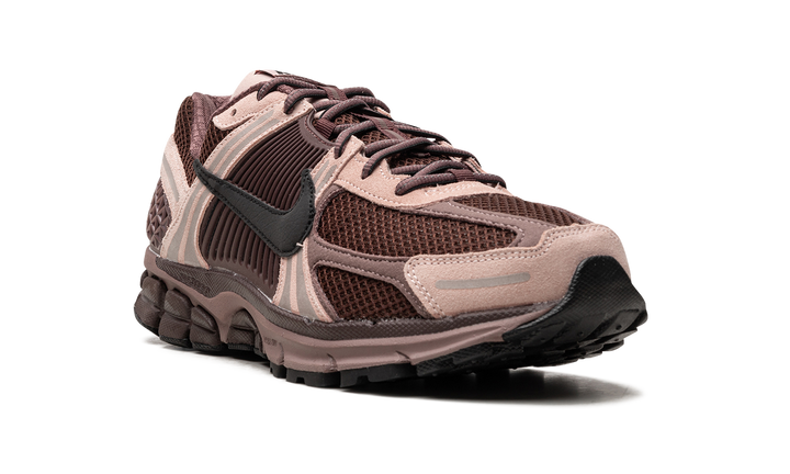 NIKE ZOOM VOMERO 5 PLUM ECLIPSE (WOMEN&