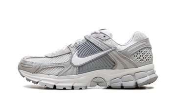 NIKE ZOOM VOMERO 5 PURE PLATINUM PLATINUM TINT WOLF GREY SUMMIT WHITE WOMENS — Stock