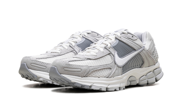 NIKE ZOOM VOMERO 5 PURE PLATINUM PLATINUM TINT WOLF GREY SUMMIT WHITE WOMENS — Stock