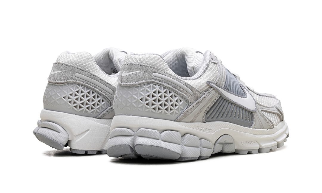 NIKE ZOOM VOMERO 5 PURE PLATINUM PLATINUM TINT WOLF GREY SUMMIT WHITE WOMENS