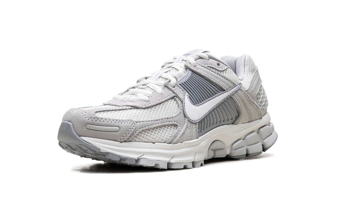 NIKE ZOOM VOMERO 5 PURE PLATINUM PLATINUM TINT WOLF GREY SUMMIT WHITE WOMENS