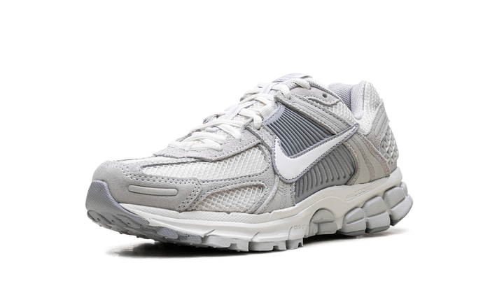 NIKE ZOOM VOMERO 5 PURE PLATINUM PLATINUM TINT WOLF GREY SUMMIT WHITE WOMENS