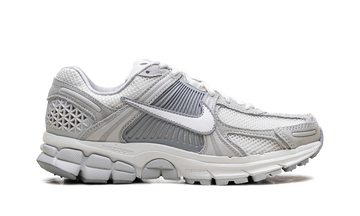 NIKE ZOOM VOMERO 5 PURE PLATINUM PLATINUM TINT WOLF GREY SUMMIT WHITE WOMENS — Stock