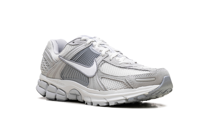 NIKE ZOOM VOMERO 5 PURE PLATINUM PLATINUM TINT WOLF GREY SUMMIT WHITE WOMENS