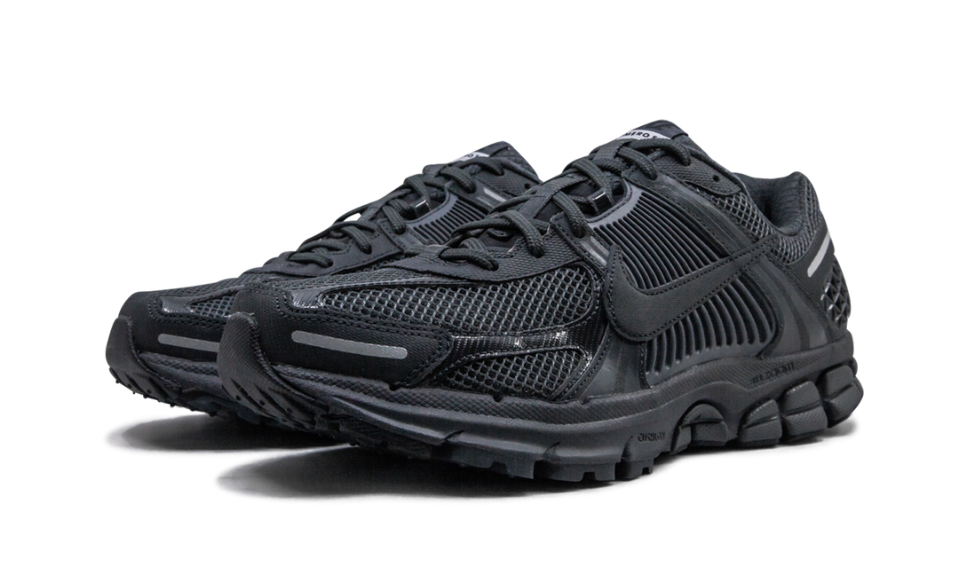 NIKE ZOOM VOMERO 5 SP BLACK ANTHRACITE