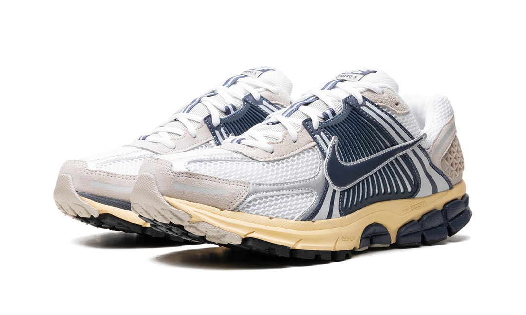 NIKE ZOOM VOMERO 5 THUNDER BLUE CREAM