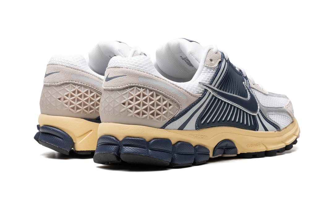 NIKE ZOOM VOMERO 5 THUNDER BLUE CREAM