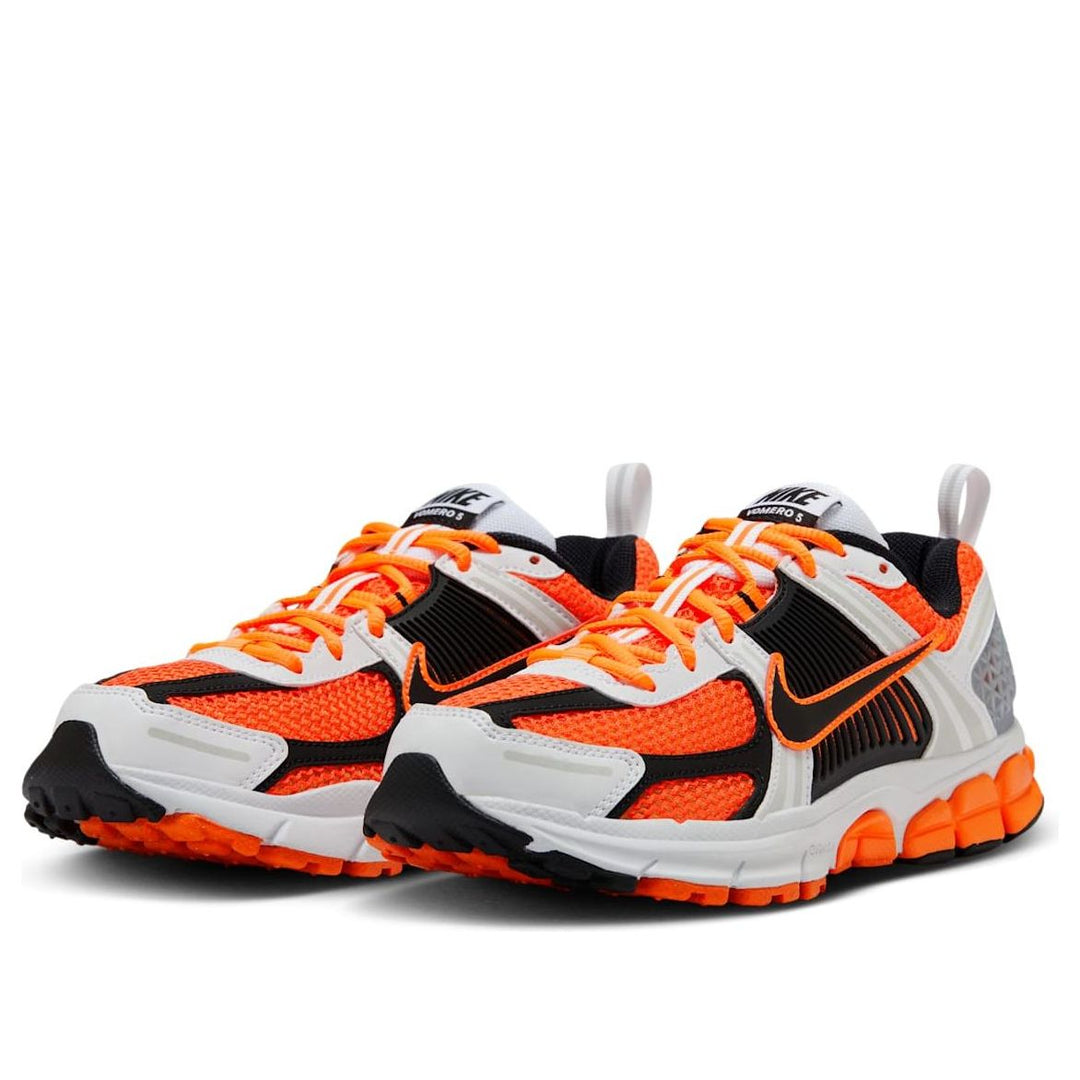 NIKE ZOOM VOMERO 5 TOTAL ORANGE GS