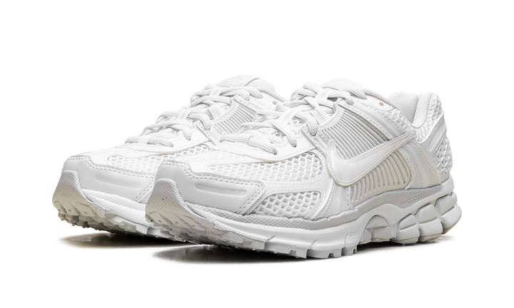 NIKE ZOOM VOMERO 5 TRIPLE WHITE (WOMEN&