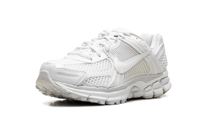 NIKE ZOOM VOMERO 5 TRIPLE WHITE (WOMEN&