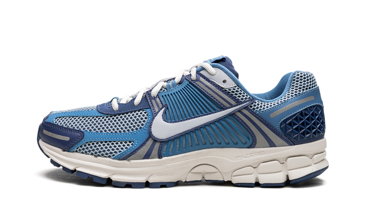 NIKE ZOOM VOMERO 5 WORN BLUE