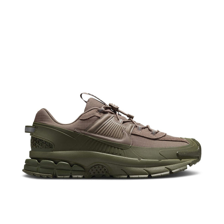 NIKE ZOOM VOMERO ROAM MINK BROWN MEDIUM OLIVE — Stock 