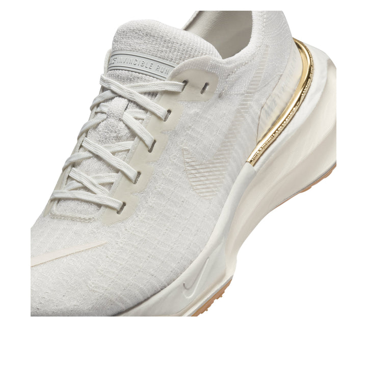 NIKE ZOOMX INVINCIBLE RUN 3 LIGHT BONE PAIL IVORY WOMENS