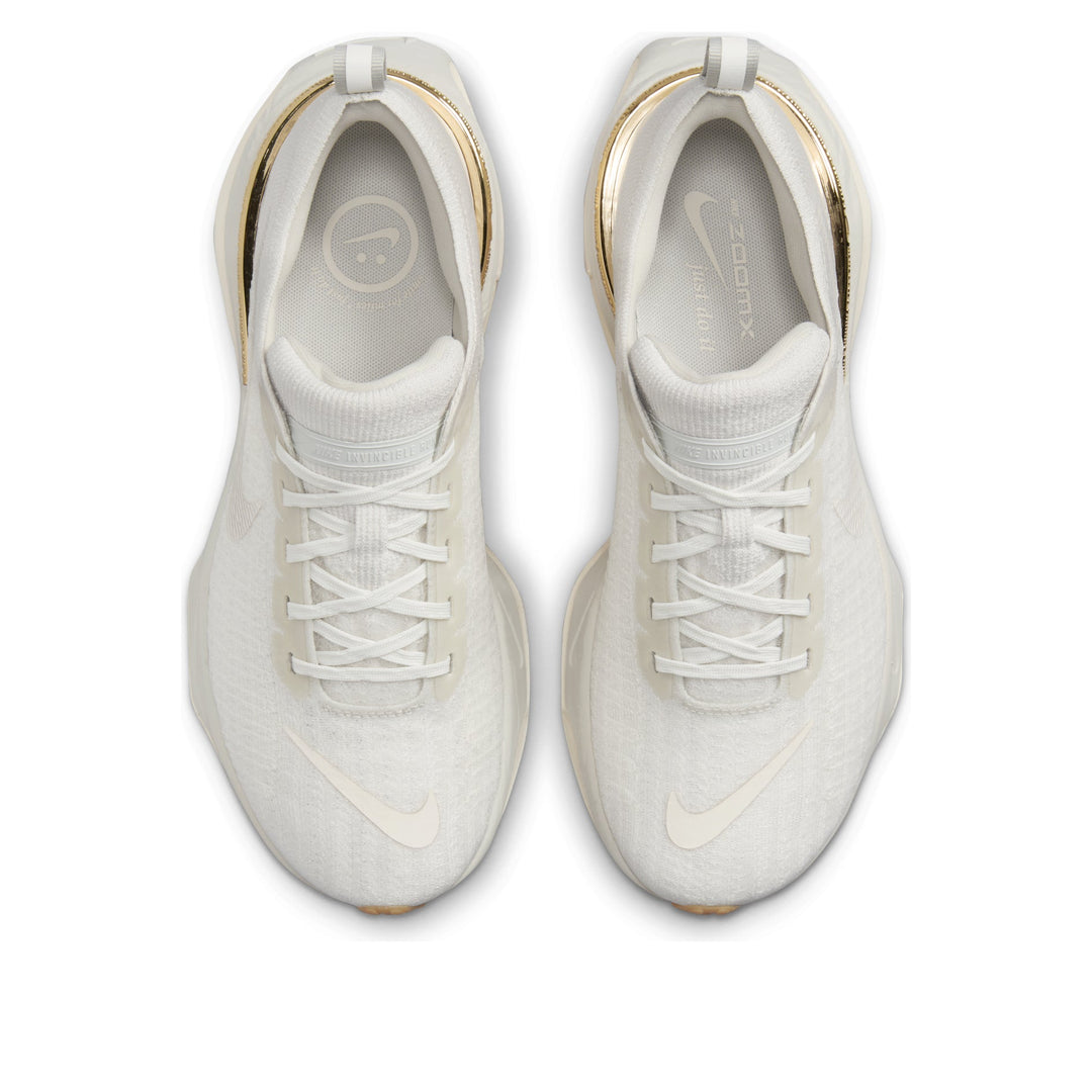 NIKE ZOOMX INVINCIBLE RUN 3 LIGHT BONE PAIL IVORY WOMENS