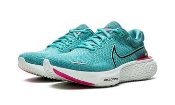 NIKE ZOOMX INVINCIBLE RUN FLYKNIT 2 WASHED TEAL WOMENS — Stock