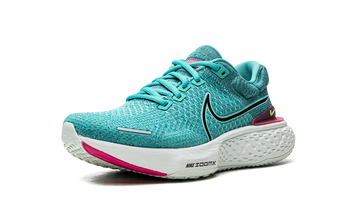 NIKE ZOOMX INVINCIBLE RUN FLYKNIT 2 WASHED TEAL WOMENS — Stock
