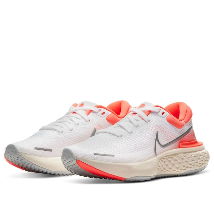 NIKE ZOOMX INVINCIBLE RUN FLYKNIT WHITE BRIGHT MANGO WOMENS