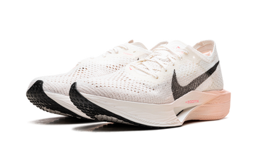 NIKE ZOOMX VAPORFLY 3 SAIL GUAVA ICE — Stock