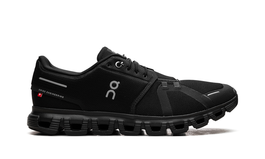 ON RUNNING CLOUD 6 ALL BLACK