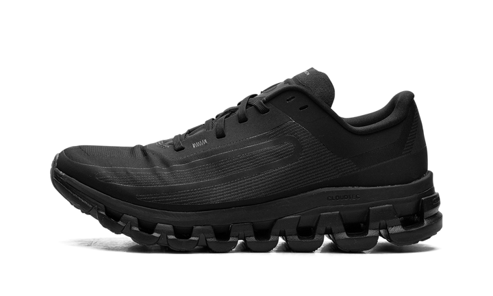 ON RUNNING CLOUDFLOW 4 IKON MAGNET BLACK WOMENS
