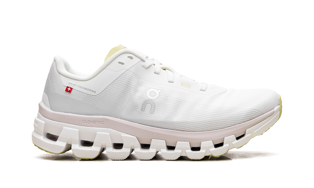 ON RUNNING CLOUDFLOW 4 WHITE SAND WOMENS