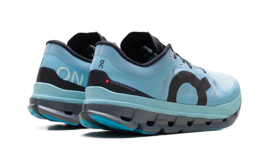 ON RUNNING CLOUDFLOW 5 ARCTIC STONE