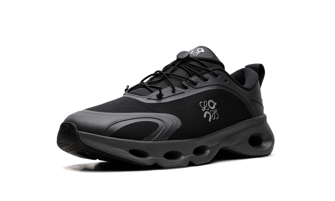 ON RUNNING CLOUDSOLO LOEWE BLACK