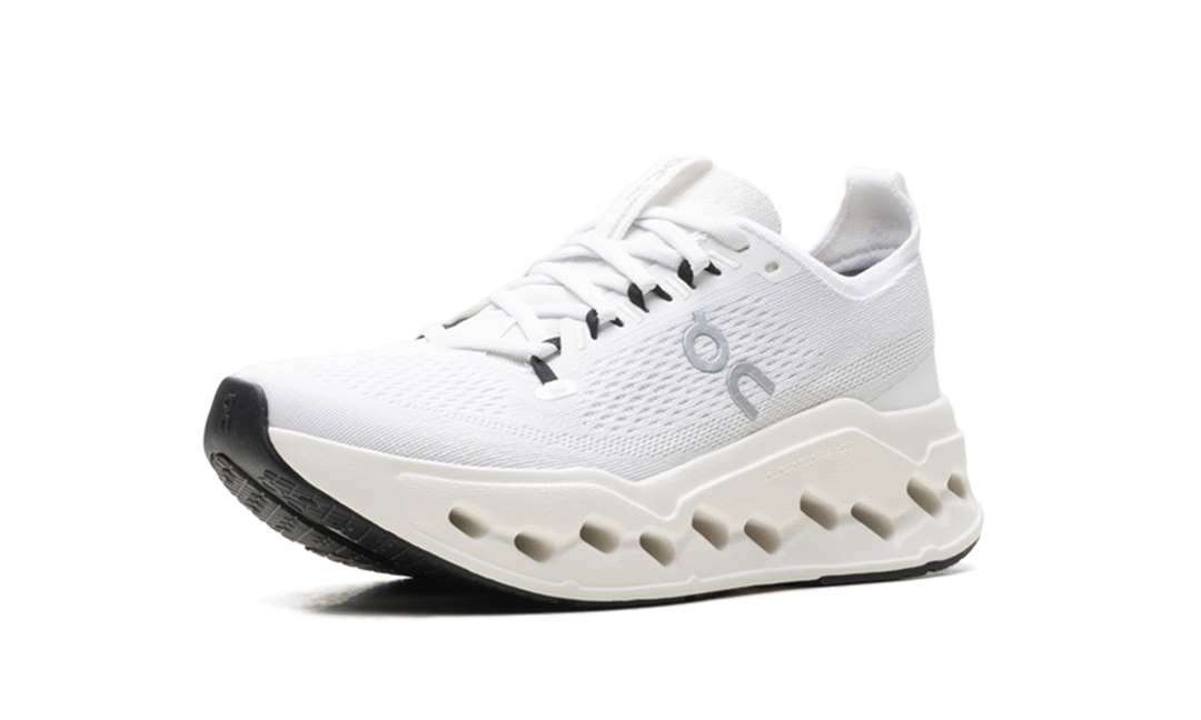 ON RUNNING CLOUDSURFER MAX WHITE WOMENS