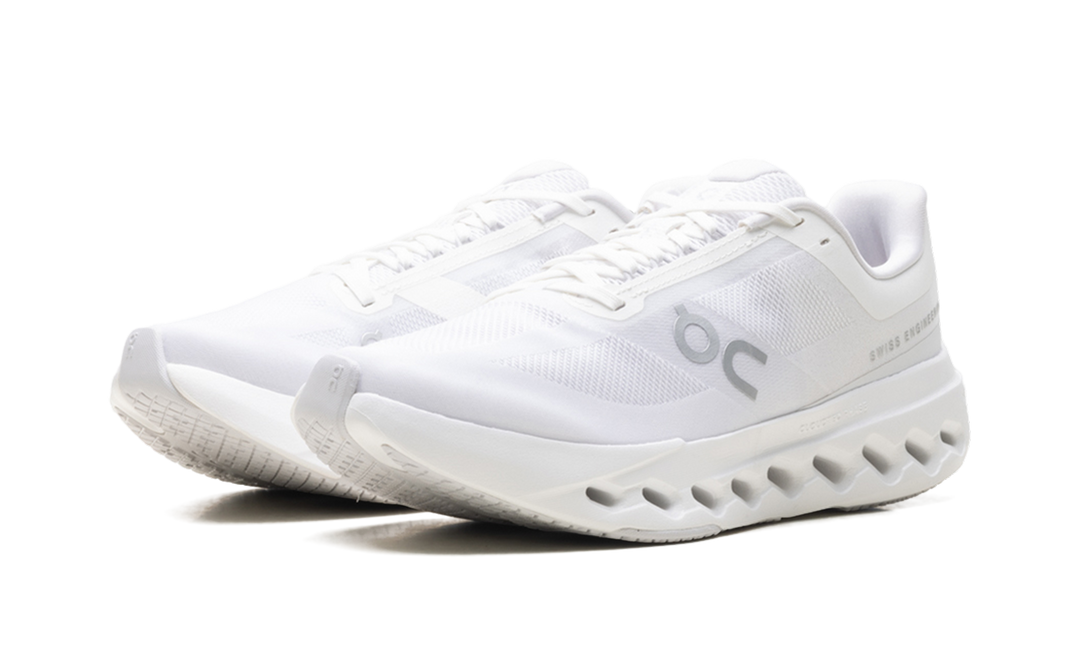 ON RUNNING CLOUDSURFER NEXT WHITE