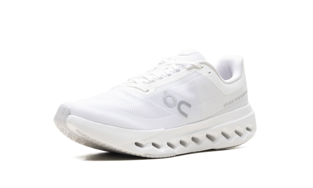 ON RUNNING CLOUDSURFER NEXT WHITE