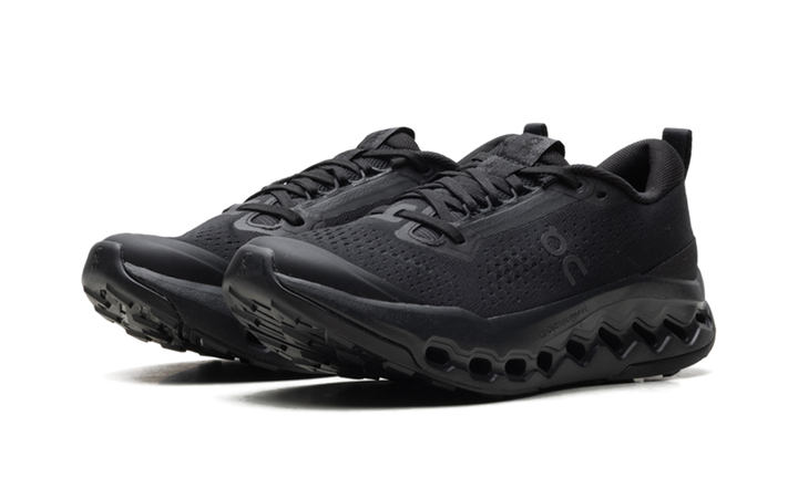 ON RUNNING CLOUDSURFER TRAIL 2 BLACK WOMENS