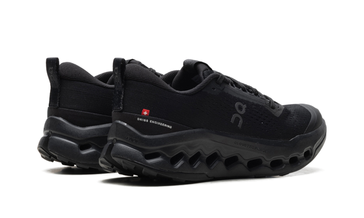ON RUNNING CLOUDSURFER TRAIL 2 BLACK WOMENS