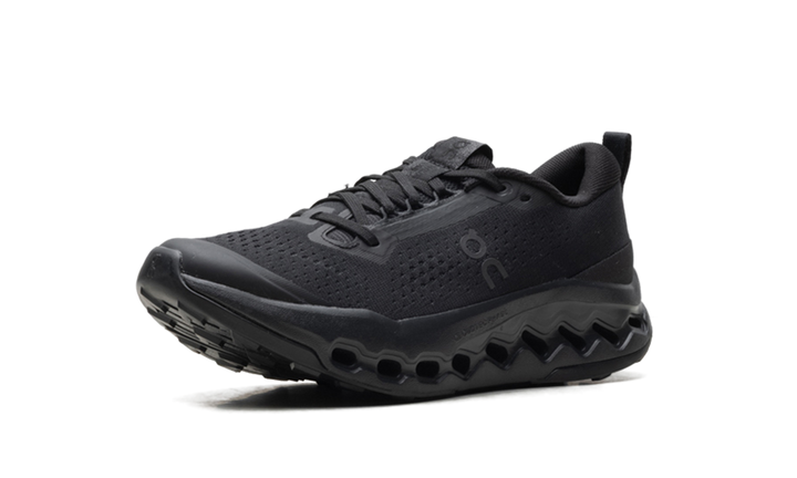 ON RUNNING CLOUDSURFER TRAIL 2 BLACK WOMENS