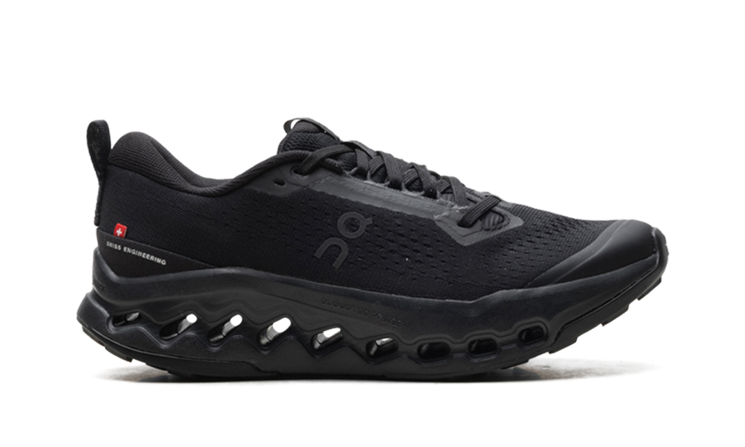 ON RUNNING CLOUDSURFER TRAIL 2 BLACK WOMENS