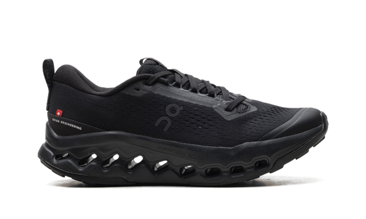 ON RUNNING CLOUDSURFER TRAIL 2 BLACK WOMENS