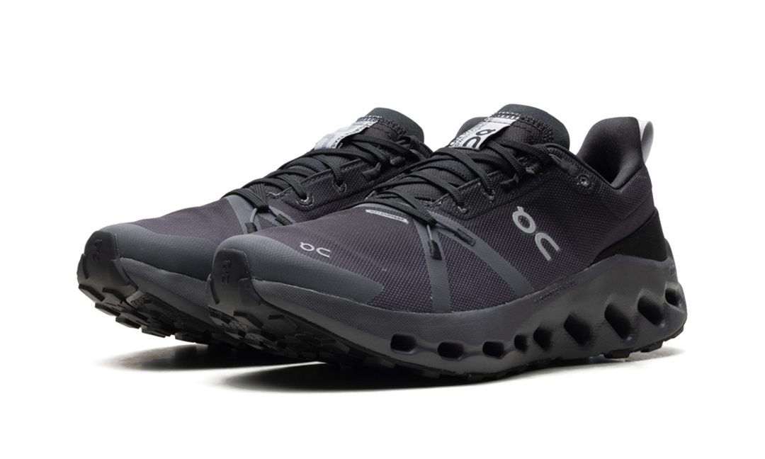 ON RUNNING CLOUDSURFER TRAIL WATERPROOF BLACK ECLIPSE WOMENS