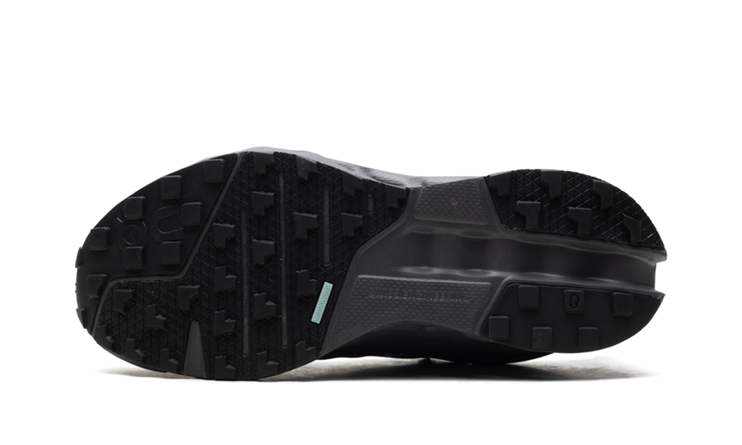 ON RUNNING CLOUDSURFER TRAIL WATERPROOF BLACK ECLIPSE WOMENS